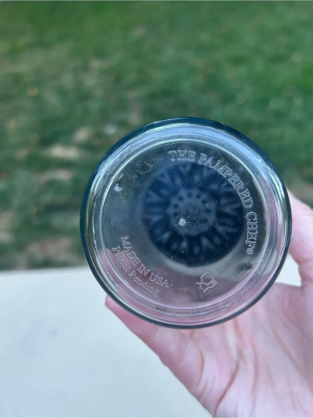 Pampered Chef Salad Dressing Mix Pour Container